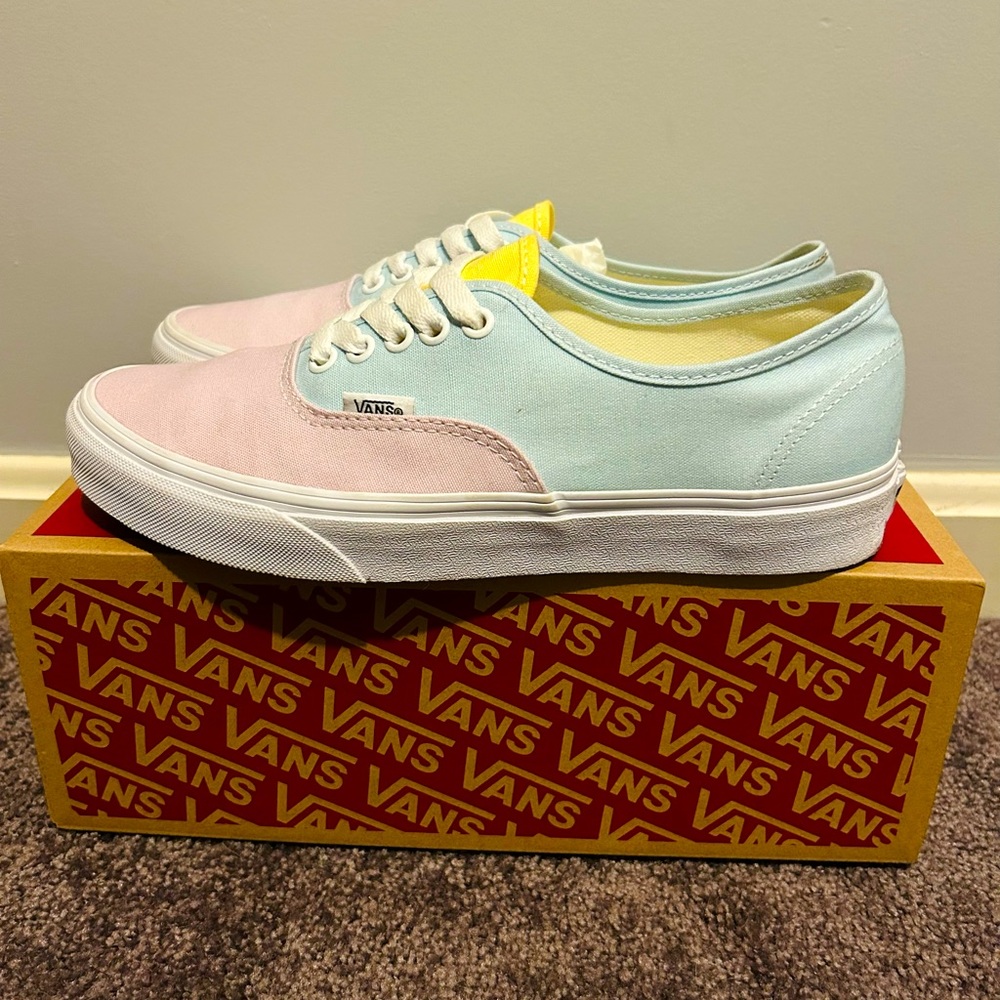 Vans Authentic Like New